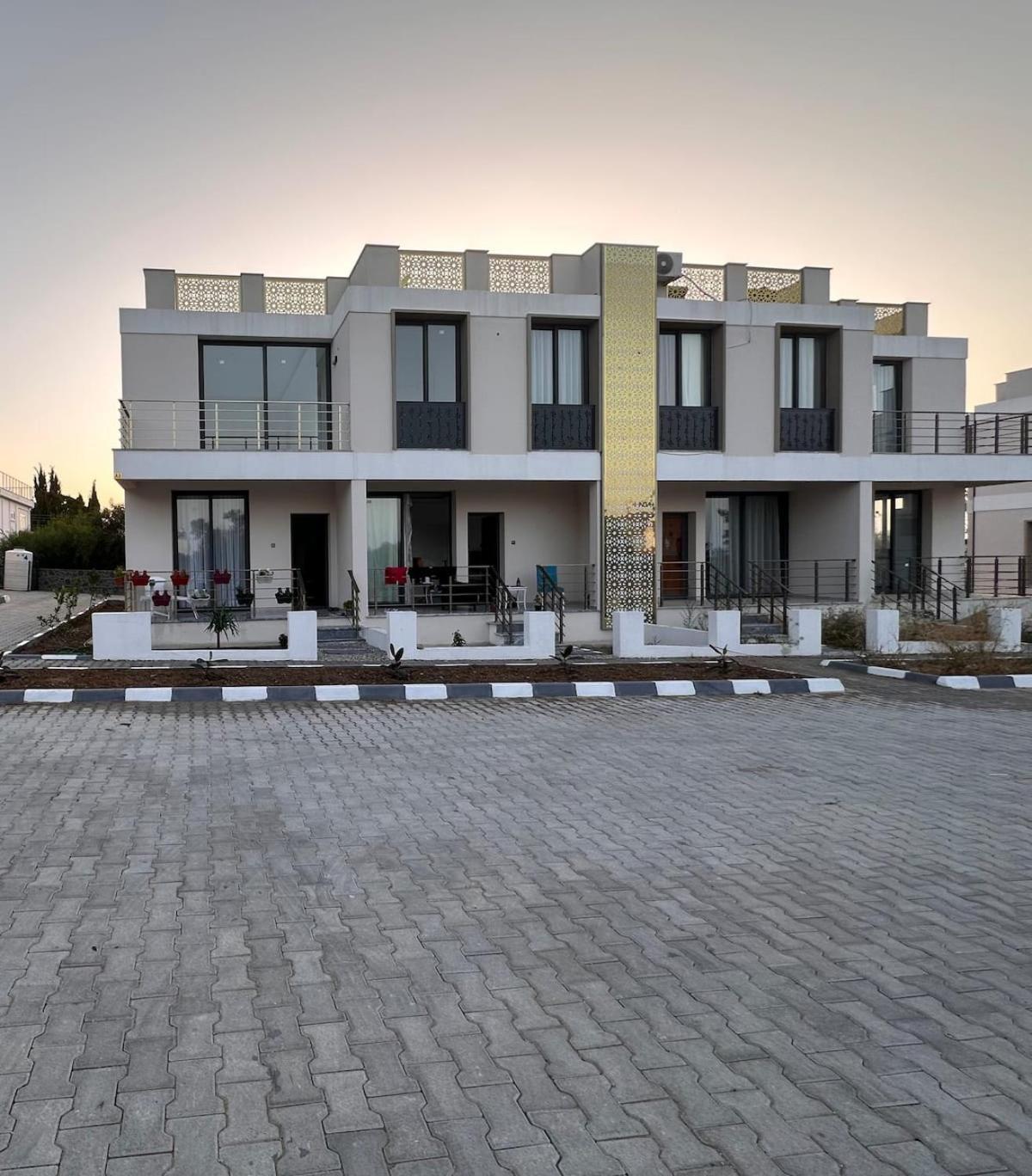 Sea View Apartment Kyrenia Kyrenia  Exterior photo