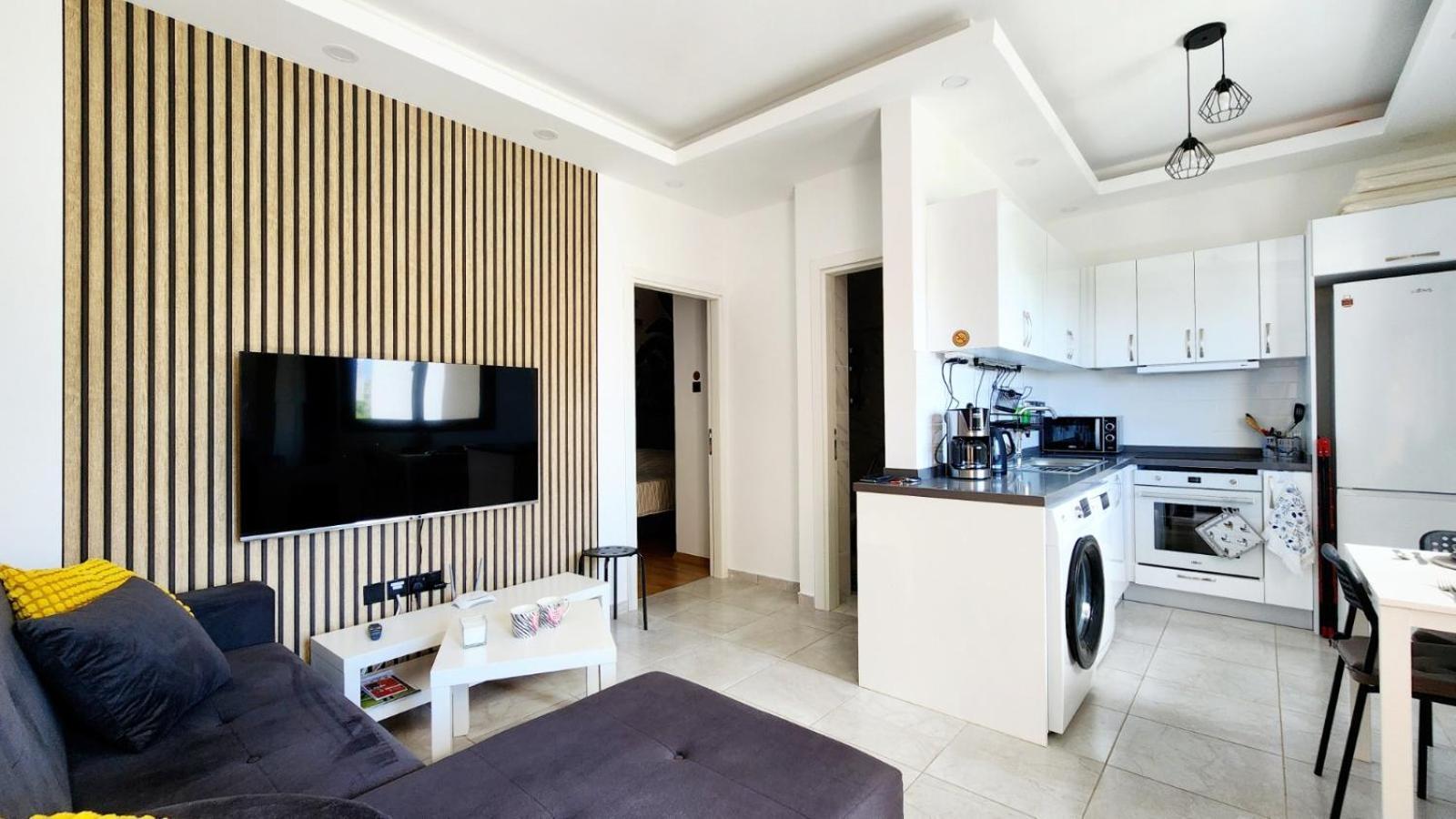 Sea View Apartment Kyrenia Kyrenia  Exterior photo